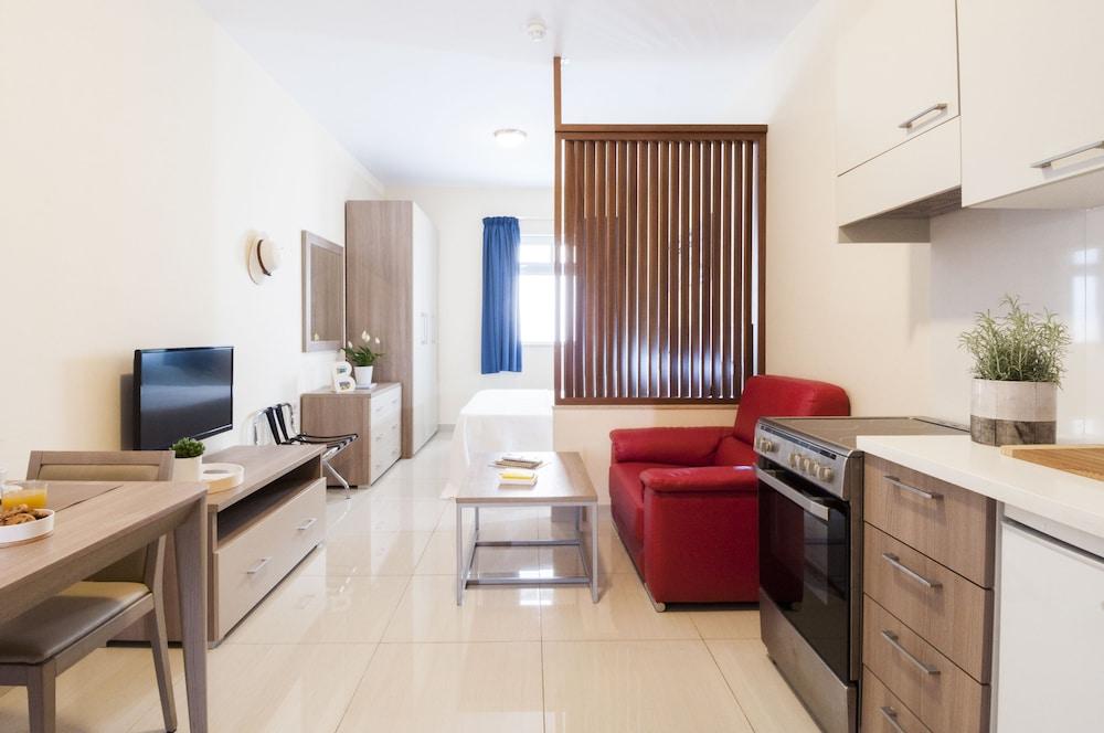 Blubay Apartments By St Hotels Gzira Luaran gambar